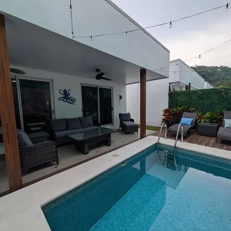 Private, Secure 2 Bedroom Home With Private Pool